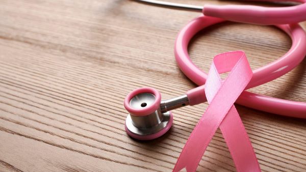 اهمية الكشف المبكر عن سرطان الثدي- التشافي بالغذاء