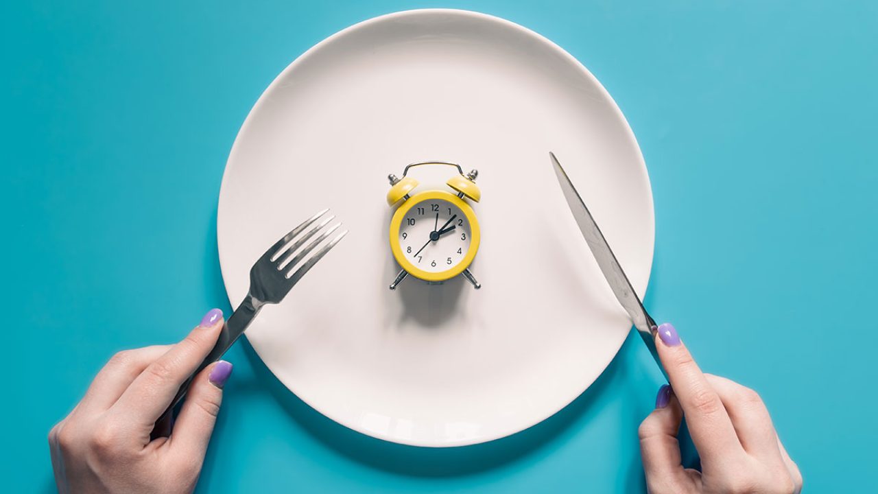 كيف يساعد الصيام المتقطع في الحفاظ على صحة الأمعاء؟-التشافي بالغذاء