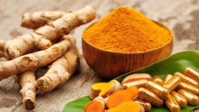 الكركم علاج فعال للحموضة وعسر الهضم-التشافي بالغذاء