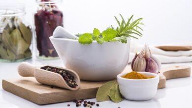 10 علاجات منزلية فعالة للقضاء على الديدان-التشافي بالغذاء