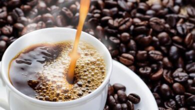 الكافيين يؤخر نوم حركة العين السريعة، ويزيد تدفق الدم للدماغ-التشافي بالغذاء