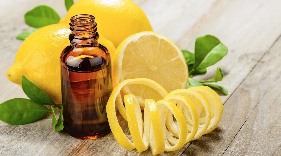 زيت الليمون العطري الفوائد والاستخدامات-التشافي بالغذاء