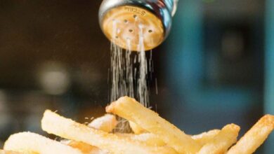 تناول الكثير من الملح يزيد من خطر الإصابة بالسكري-التشافي بالغذاء